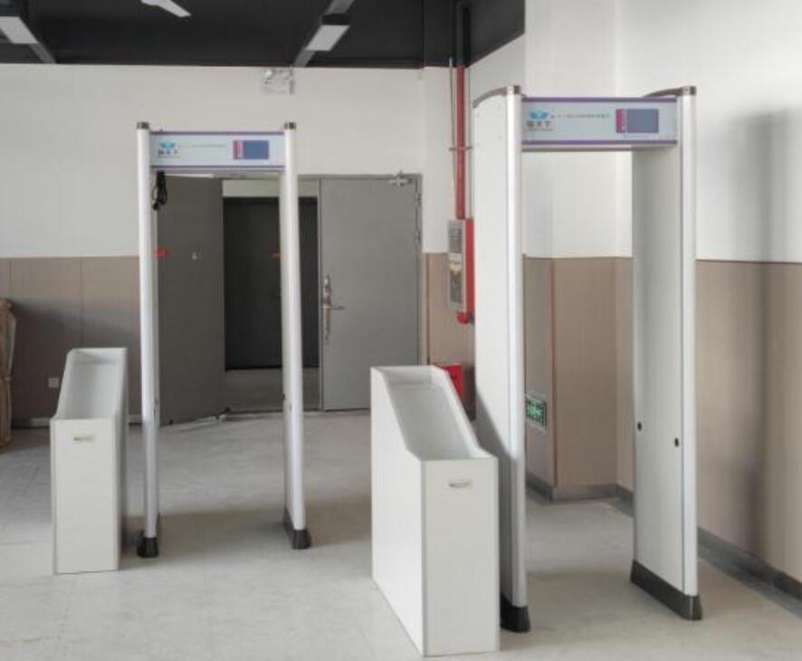 昆山緯隆“牽手”維和時代引進電子廠安檢門防內(nèi)盜